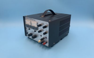 直流安定化電源 7025 写真6