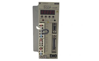 ACサーボパック 安川電機 SGDP-04AP