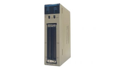 位置制御ユニット CS1W-NC413 写真2