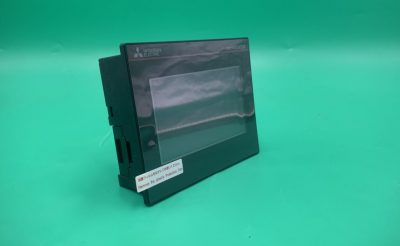 表示器GOT GT2104-RTBD 写真3