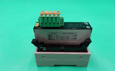 I/Oターミナル DRT1‑MD32ML 写真2