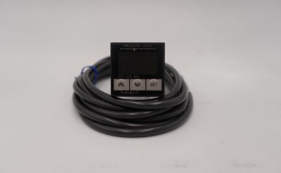 デジタル圧力センサ オムロン　Omron E8F2-AN0C