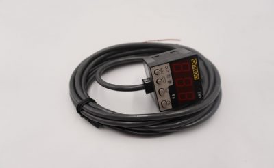 差圧デジタル圧力センサ オムロン　Omron E8Y-A1C