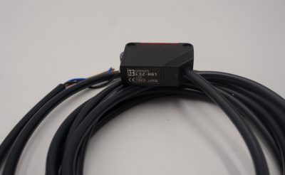 コンパクト光電センサ E3Z-R61 写真3