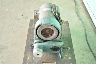 金型研磨機 写真4