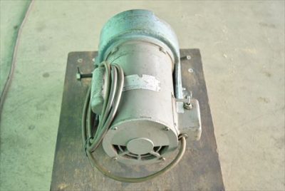 金型研磨機 写真5