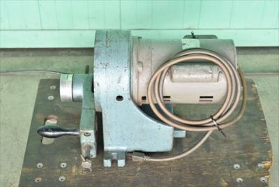 金型研磨機 写真6