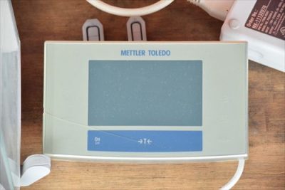 分析天秤（はかり） XS104 写真6