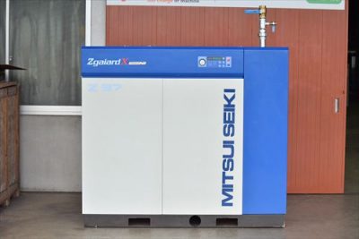 スクリューコンプレッサー Z376AX-R 写真1