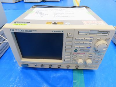 デジタルオシロスコープ DL7200 写真1