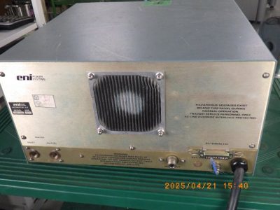 RF電源 OEM-12A 写真2