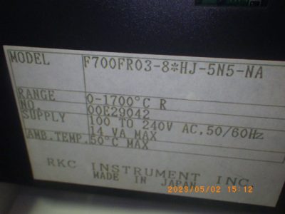デジタル指示調節計 REX-F700 写真2