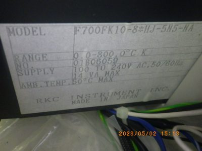 デジタル指示調節計 REX-F700 写真2