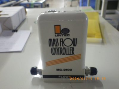 マスフローコントローラー（MFC） MC2100MOWR 写真2