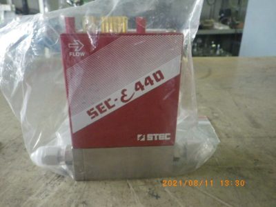 マスフローコントローラー（MFC） SEC-E440 写真1