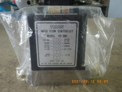 マスフローコントローラー（MFC） FC-260 写真1