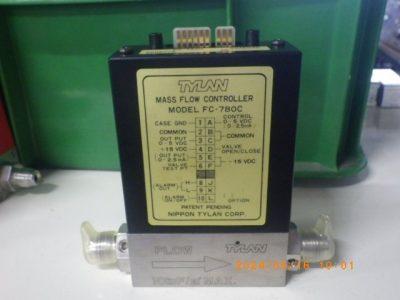 マスフローコントローラー（MFC） FC-780C 写真3