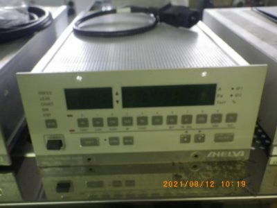 真空計(分圧真空計) QIG-066 写真1