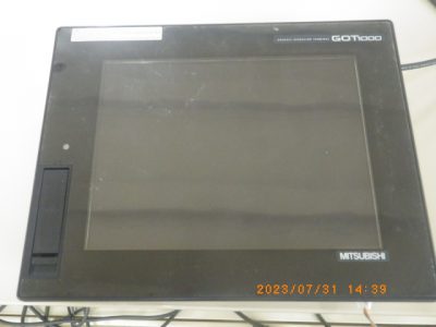 タッチパネル GT1665M-VTBD 写真1