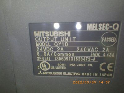 シーケンサー QY10 写真2