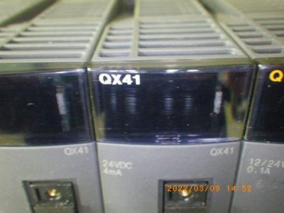 シーケンサー QX41 写真2