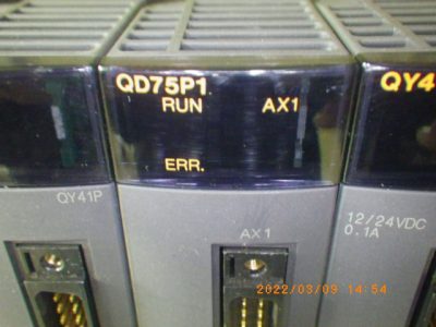 シーケンサー QD75P1 写真2