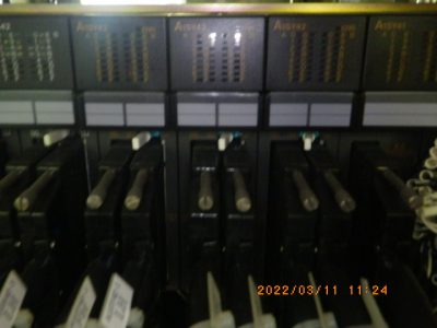 シーケンサー A1SY42 写真1
