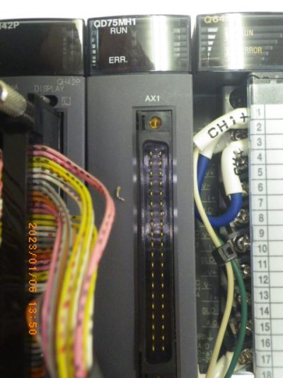シーケンサー QD75MH1 写真1