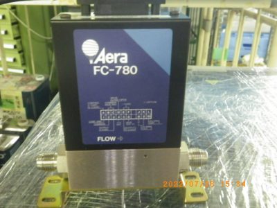 マスフローコントローラー（MFC） FC-780 写真1