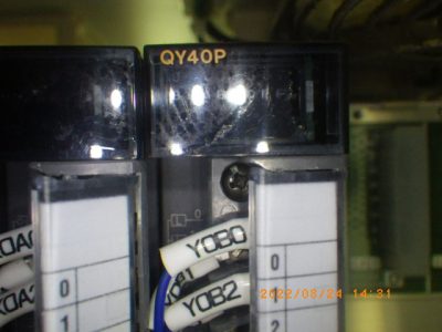 シーケンサー QY40P 写真2