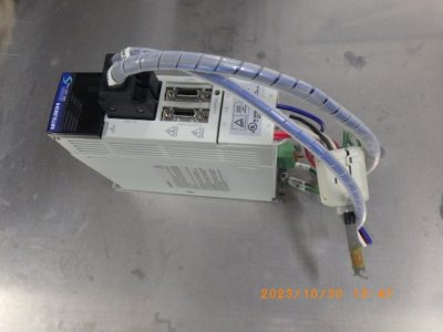 サーボモーターコントローラー MR-J2S-10A 写真2