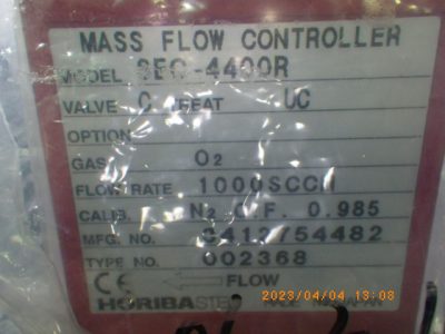マスフローコントローラー（MFC） SEC-4400R 写真2
