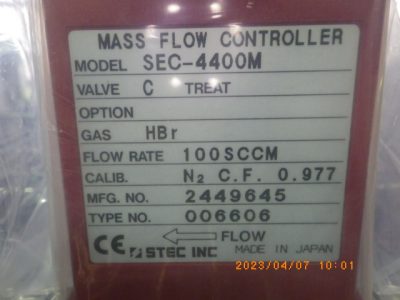 マスフローコントローラー（MFC） SEC-4400M 写真2