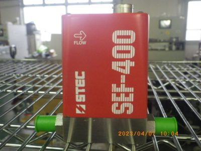 マスフローコントローラー（MFC） SEC-310 写真1