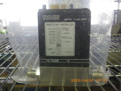 マスフローコントローラー（MFC） FC-770AC 写真1