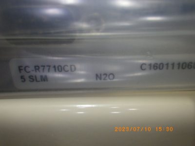 マスフローコントローラー（MFC） FC-R7710CD 写真2