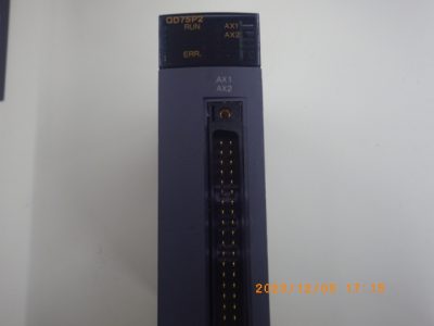 シーケンサー QD75P2 写真1