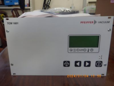 ターボ分子ポンプコントローラー ファイファー　Pfeiffer TCM1601