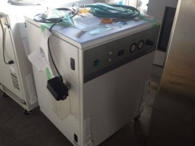 オイルフリーコンプレッサー 2000-40MD2 写真1