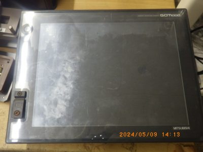 タッチパネル GT1585-STBA 写真1