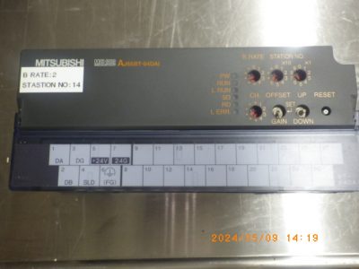 シーケンサー 三菱電機 Mitsubishi AJ65BT-64DAI