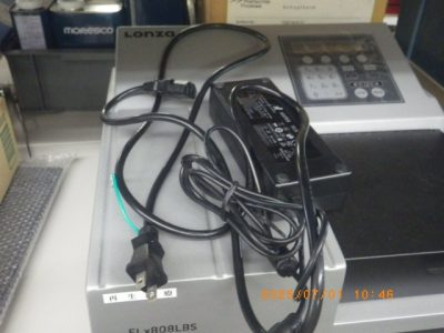 吸光マイクロプレートリーダー ELx808LBS 写真3