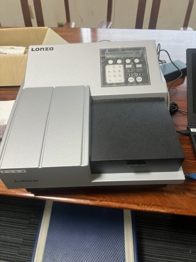 吸光マイクロプレートリーダー ELx808LBS 写真4