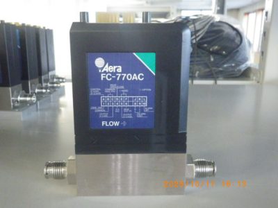 マスフローコントローラー（MFC） FC-770AC 写真1