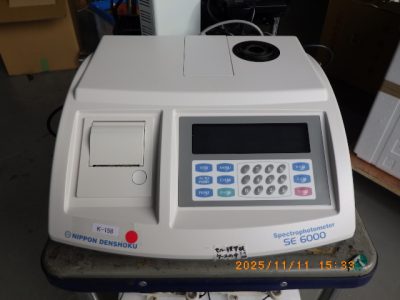 分光色差計 SE6000 写真1