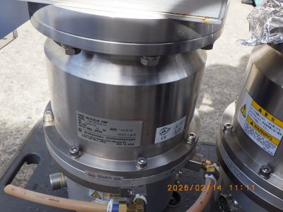 ターボ分子ポンプ（TMP） TMP-803LM(O) 写真1