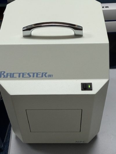 微生物蛍光画像測定装置（蛍光画像式微生物検査装置） NPC BACTESTER ON1　ﾊﾞｸﾃｽﾀｰ