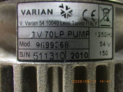 ターボ分子ポンプ（TMP） V70LP 写真2