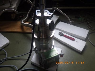 ターボ分子ポンプ（TMP） ファイファー　Pfeiffer TMH261