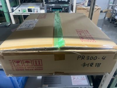 直流電源装置 PR300-4 写真2